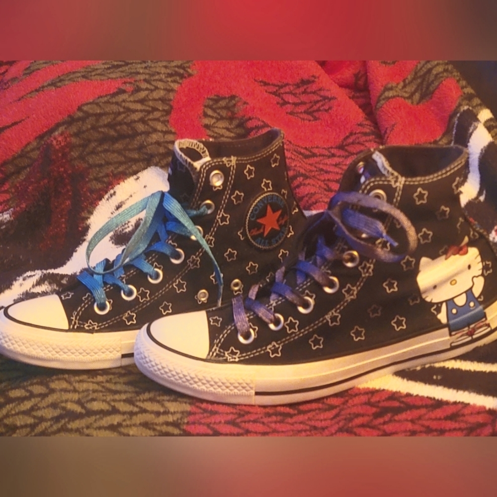 Hello Kitty Converse High Tops Size 8 women's